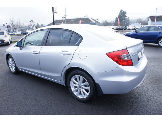 Honda Civic 2012 photo 3