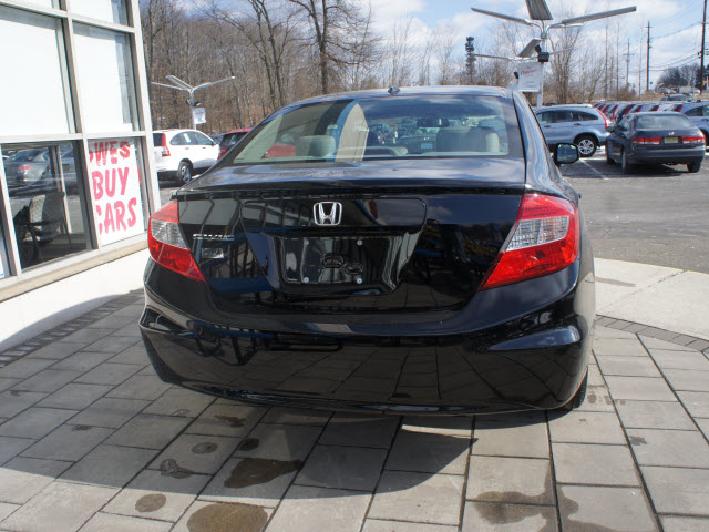 Honda Civic 2012 photo 1