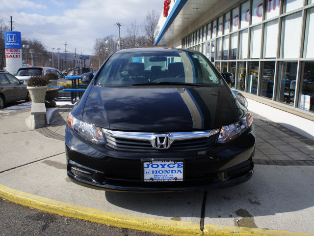 Honda Civic 2012 photo 2