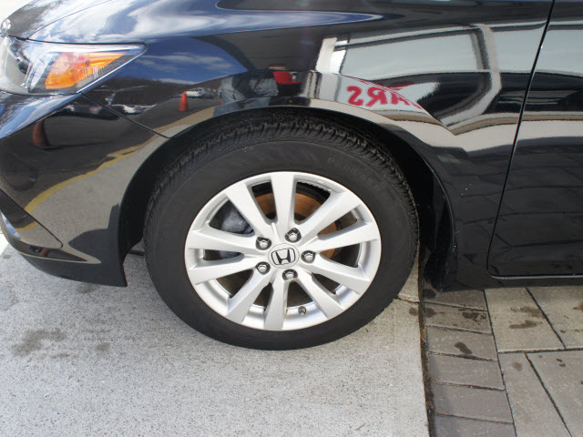Honda Civic 2012 photo 4