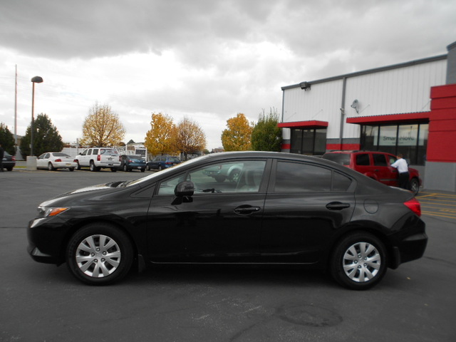 Honda Civic 2012 photo 1