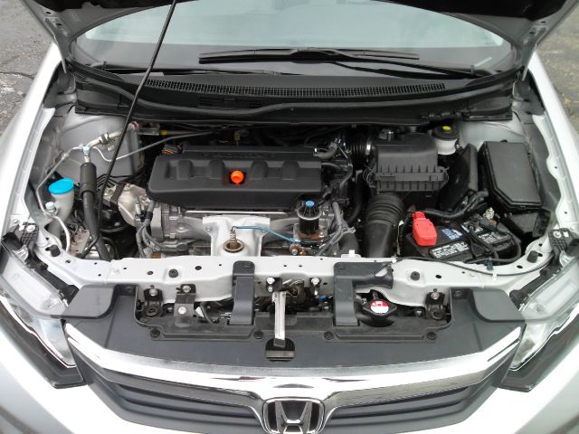 Honda Civic 2012 photo 3