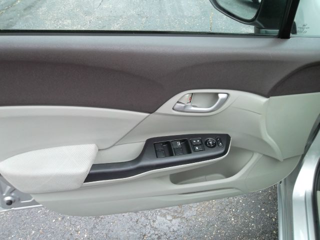Honda Civic 2012 photo 4