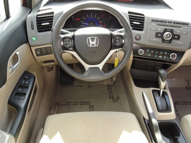 Honda Civic 2012 photo 5