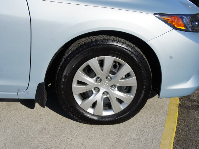 Honda Civic 2012 photo 4