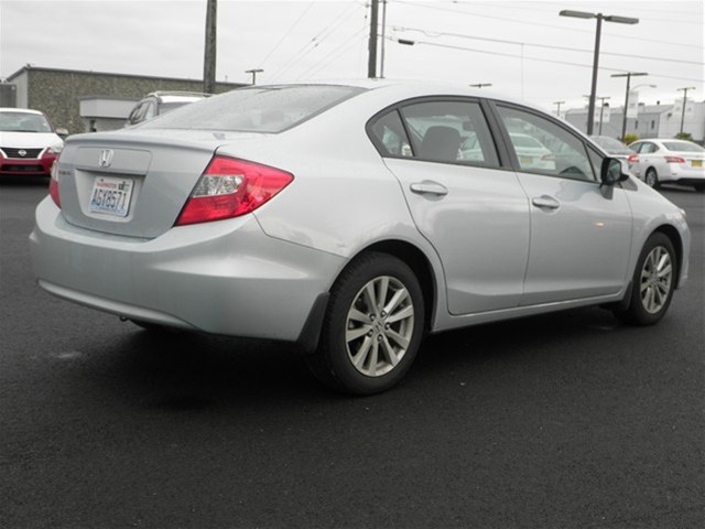 Honda Civic 2012 photo 1