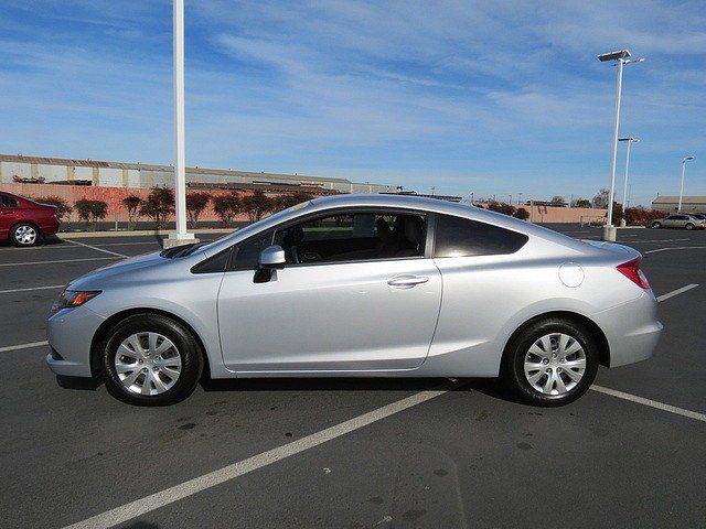 Honda Civic 2012 photo 1