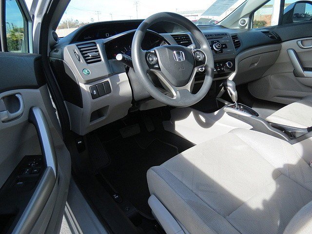 Honda Civic 2012 photo 3