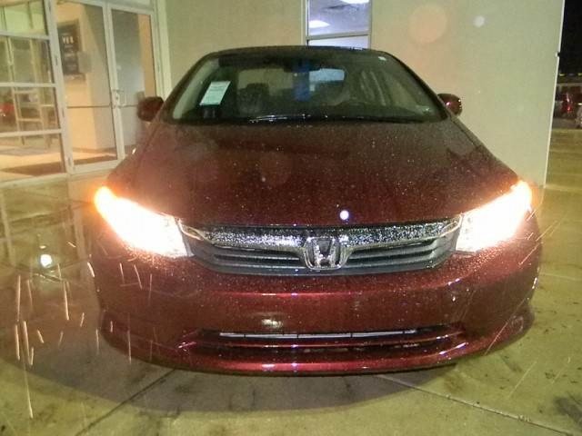 Honda Civic 2012 photo 1