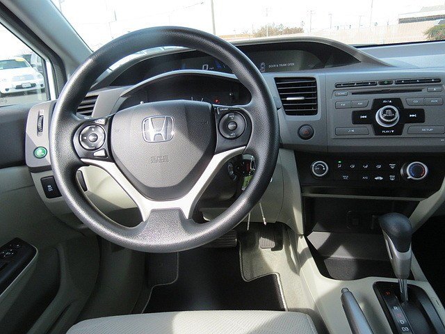 Honda Civic 2012 photo 5