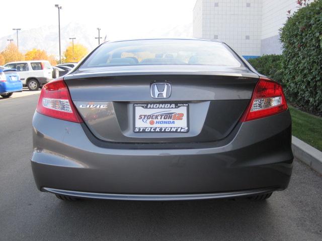 Honda Civic 2012 photo 3