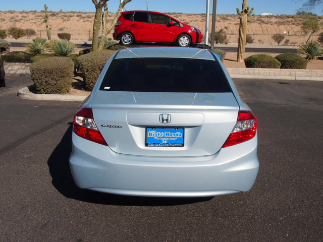 Honda Civic 2012 photo 3