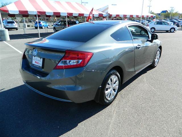 Honda Civic 2012 photo 4