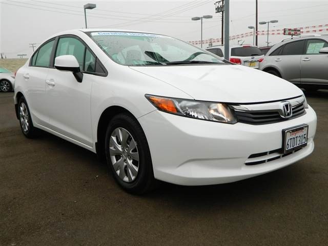 Honda Civic 2012 photo 2