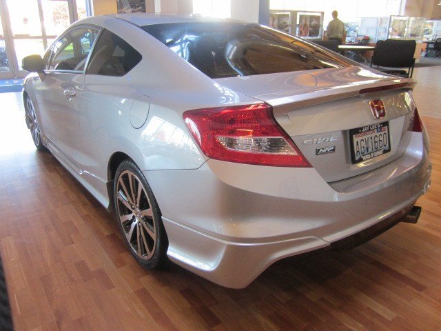 Honda Civic 2012 photo 3