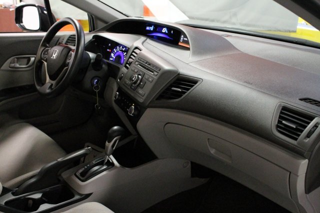 Honda Civic 2012 photo 3