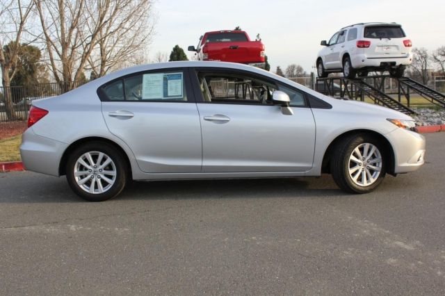 Honda Civic 2012 photo 4