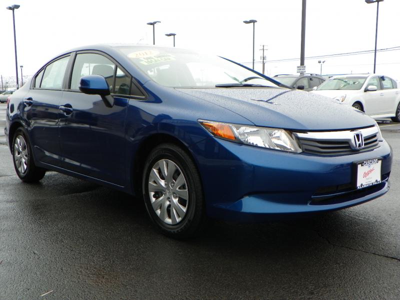 Honda Civic 2012 photo 3