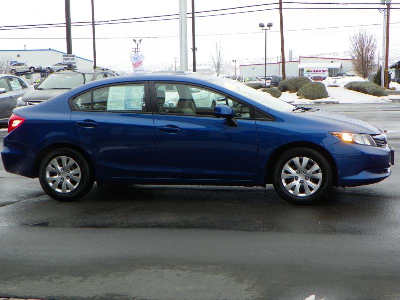 Honda Civic 2012 photo 4