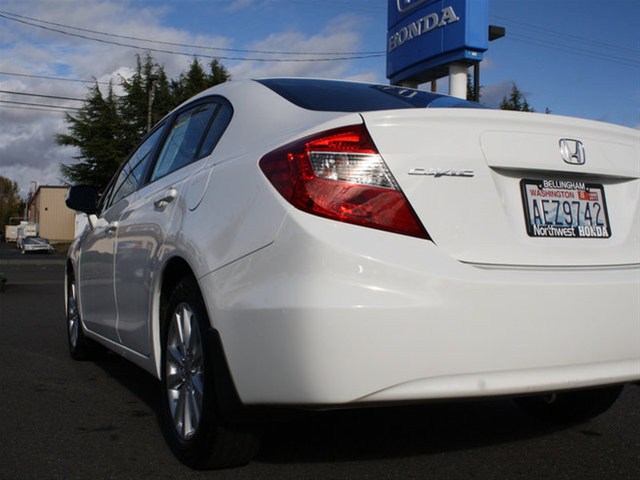 Honda Civic 2012 photo 5
