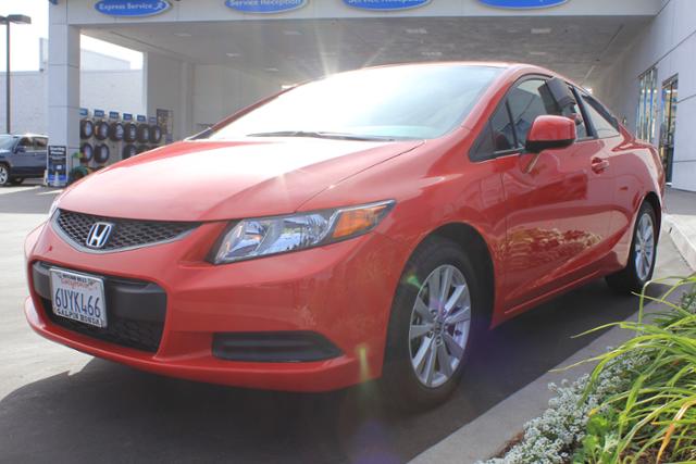 Honda Civic 2012 photo 2