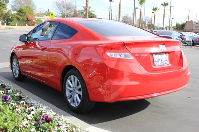 Honda Civic 2012 photo 4