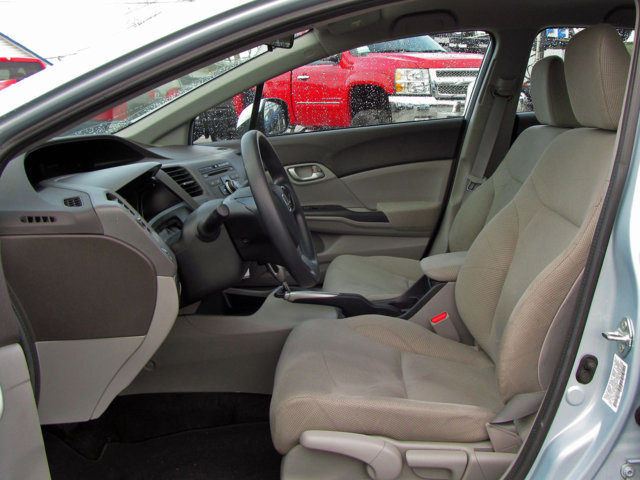 Honda Civic 2012 photo 2