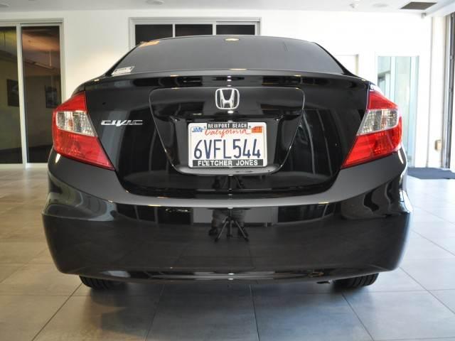 Honda Civic 2012 photo 2