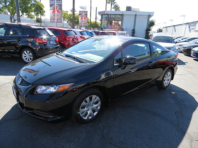 Honda Civic 2012 photo 2