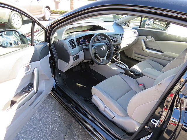 Honda Civic 2012 photo 4