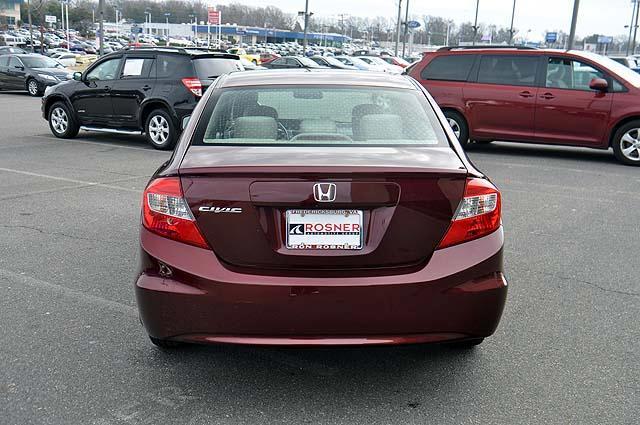 Honda Civic 2012 photo 3