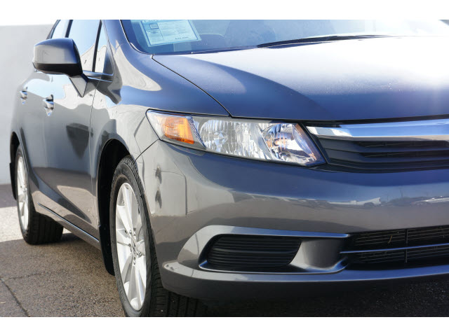 Honda Civic 2012 photo 2