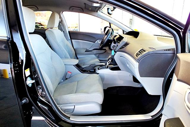 Honda Civic 2012 photo 4