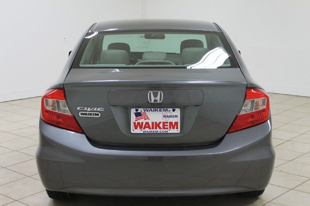 Honda Civic 2012 photo 2