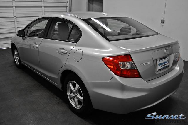 Honda Civic 2012 photo 5