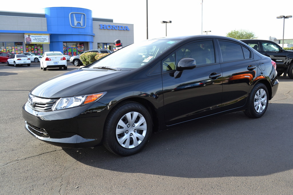 Honda Civic 2012 photo 1