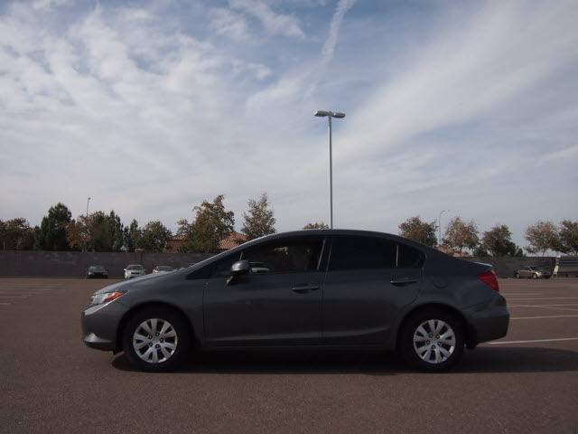 Honda Civic 2012 photo 2