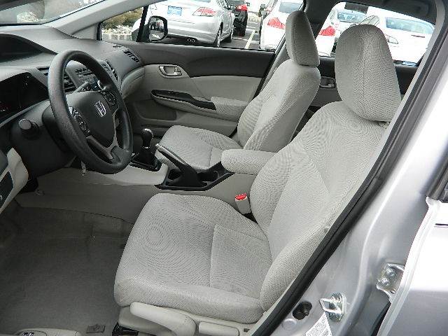 Honda Civic 2012 photo 1