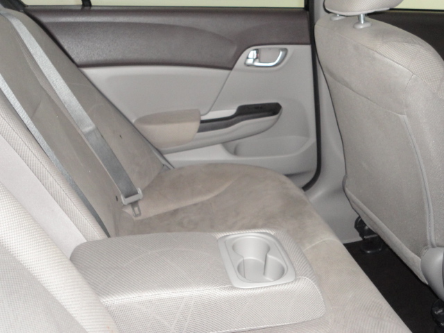 Honda Civic 2012 photo 3