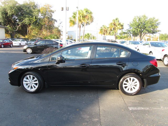 Honda Civic 2012 photo 1