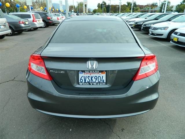 Honda Civic 2012 photo 2