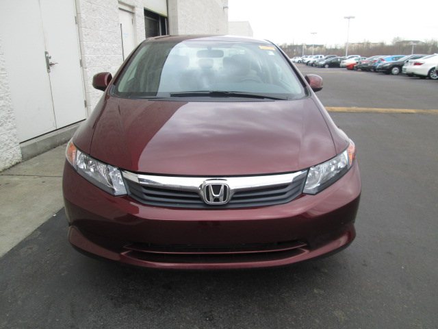 Honda Civic 2012 photo 2