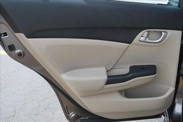 Honda Civic 2013 photo 13