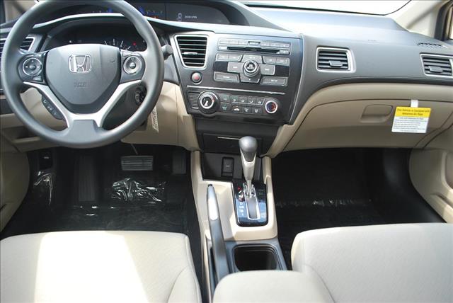 Honda Civic 2013 photo 24