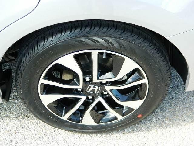 Honda Civic 2013 photo 3