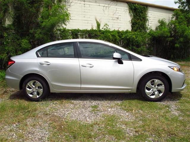 Honda Civic 2013 photo 4