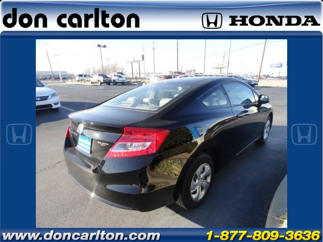 Honda Civic 2013 photo 2