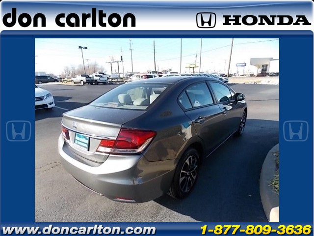 Honda Civic 2013 photo 2