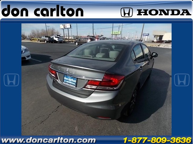 Honda Civic 2013 photo 2