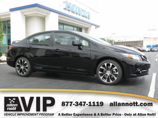 Honda Civic 2013 photo 2